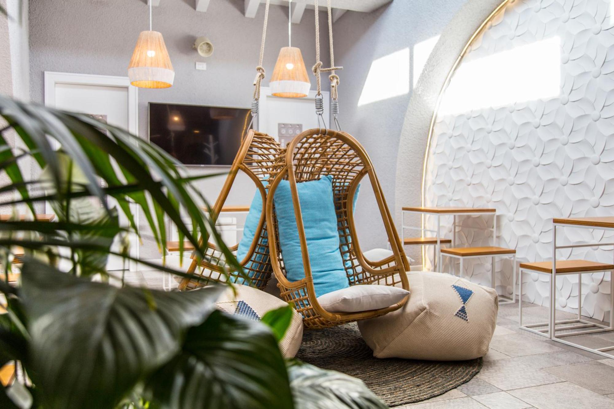 Capoblu Hotel Пула Экстерьер фото